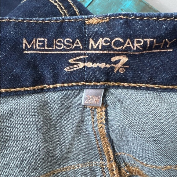 Melissa McCarthy Distressed Bermuda Shorts Size 28 - Picture 8 of 12